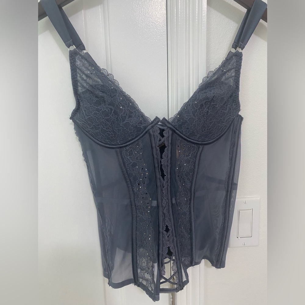 Victoria’s Secret Grey Lace Lingerie with rhinestones 36B NWT